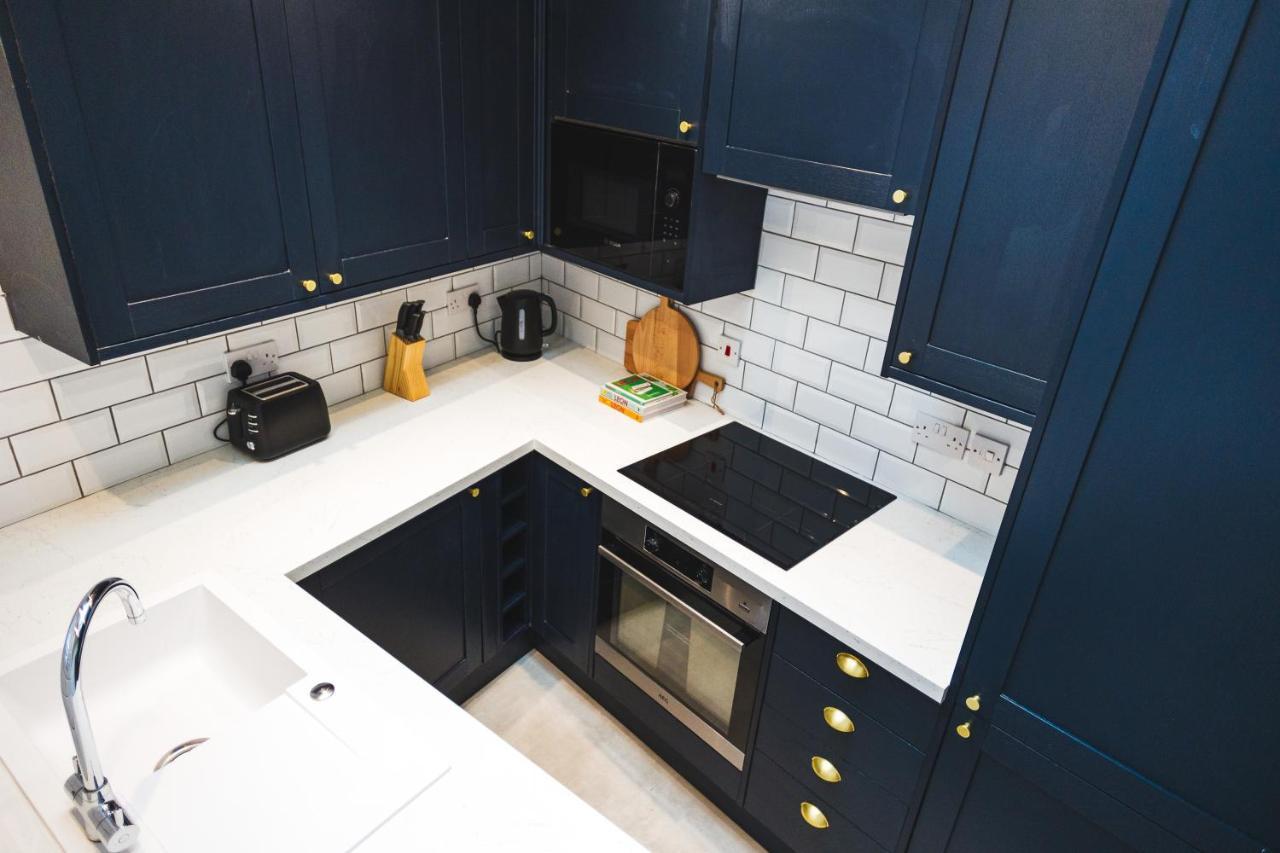 Cathy's Cottage, Modern, Central, Sun Trap Patio, 3 Bed Crewkerne Esterno foto